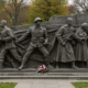 Военные памятные скульптуры